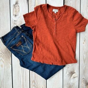 Tecova Short Sleeve Henley- Size M